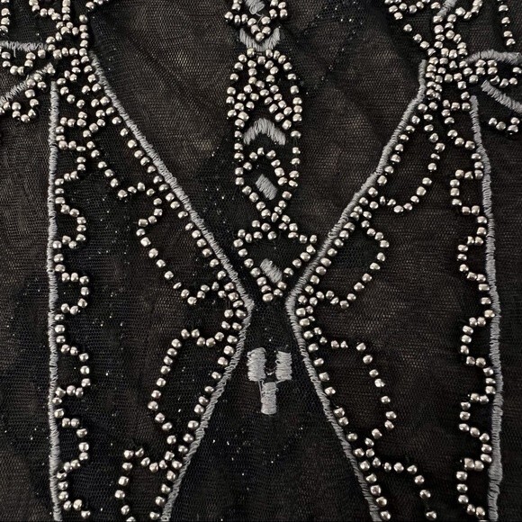 Abercrombie & Fitch Beaded and Embroidery Short Sleeve Top Size XS - Picture 3 of 5